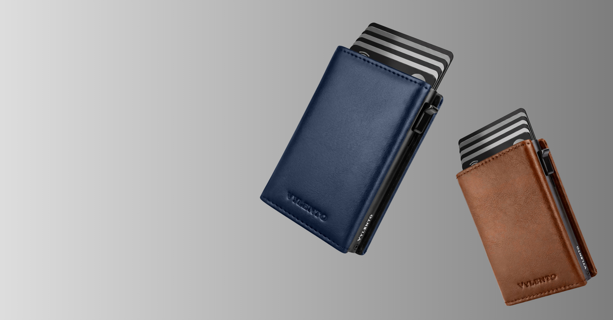 The Expedition Card Holder