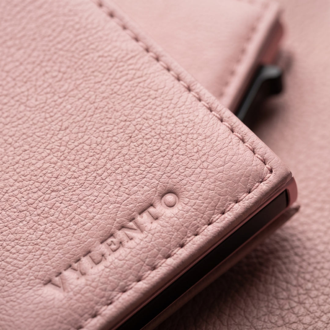 Expedition Pasjeshouder Pebble Roze