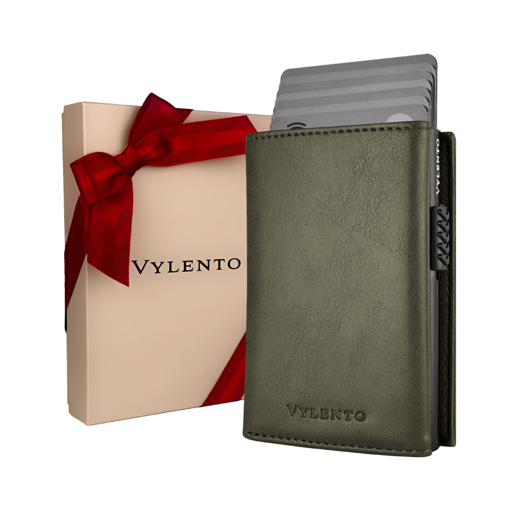 Expedition Card Holder