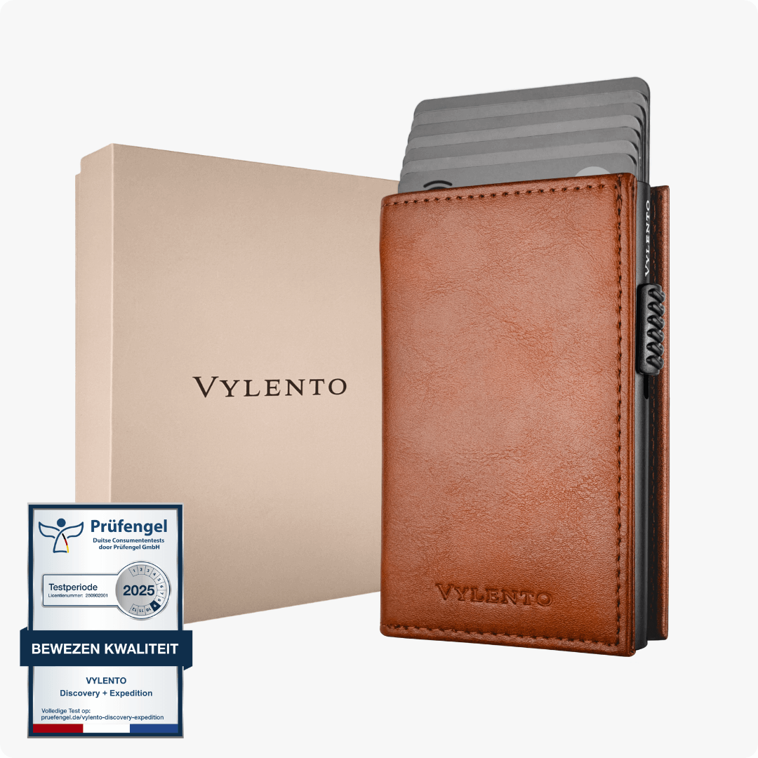 Discovery Card Holder Cognac Brown