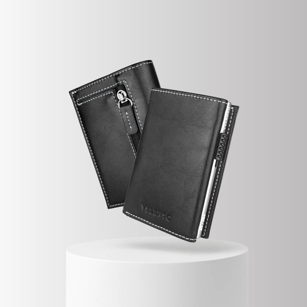 Discovery of the Moon Bundle